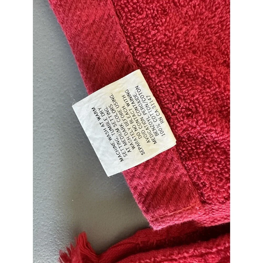 R A Briggs Towel Set Red Embroidered 3 Piece Bath Hand Face Christmas Bow